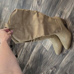 Women's tall boots
